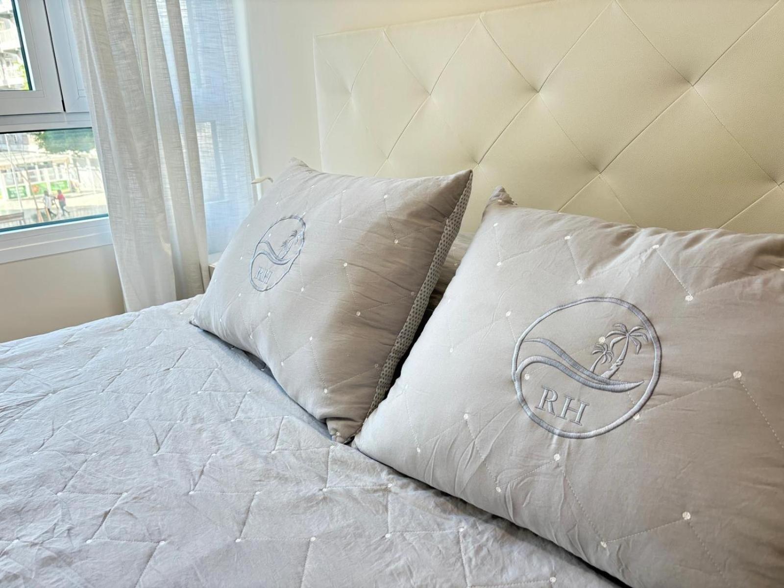 Apartamento Playa Almeria Bagian luar foto