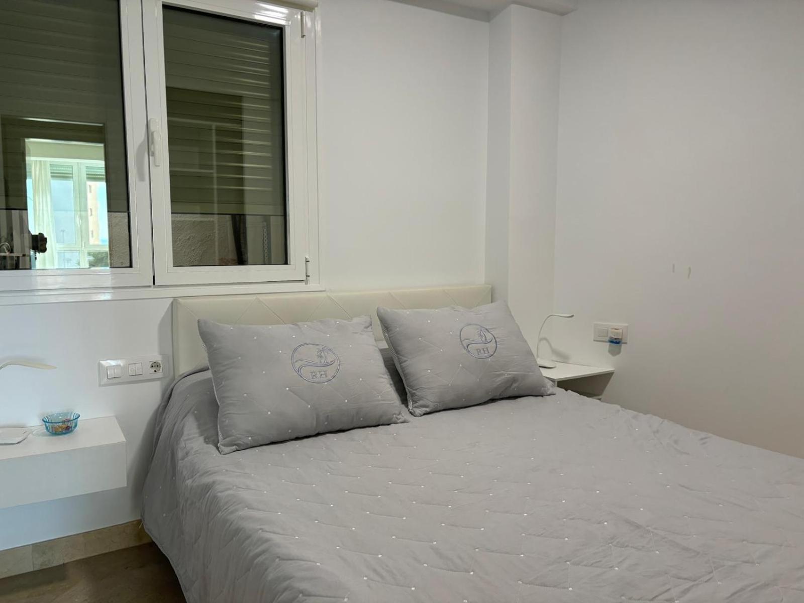 Apartamento Playa Almeria Bagian luar foto